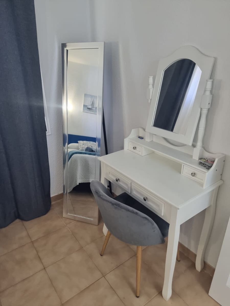 Appartement de 1 chambre à louer à Adeje avec piscine - 1 350 € (Ref: 9934904)