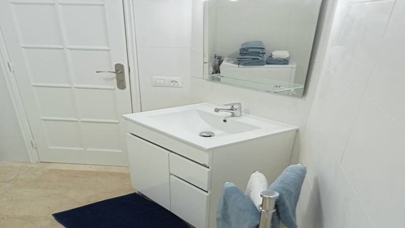 1 soveværelse Lejlighed til leje i Adeje med swimmingpool - € 1.350 (Ref: 9934904)