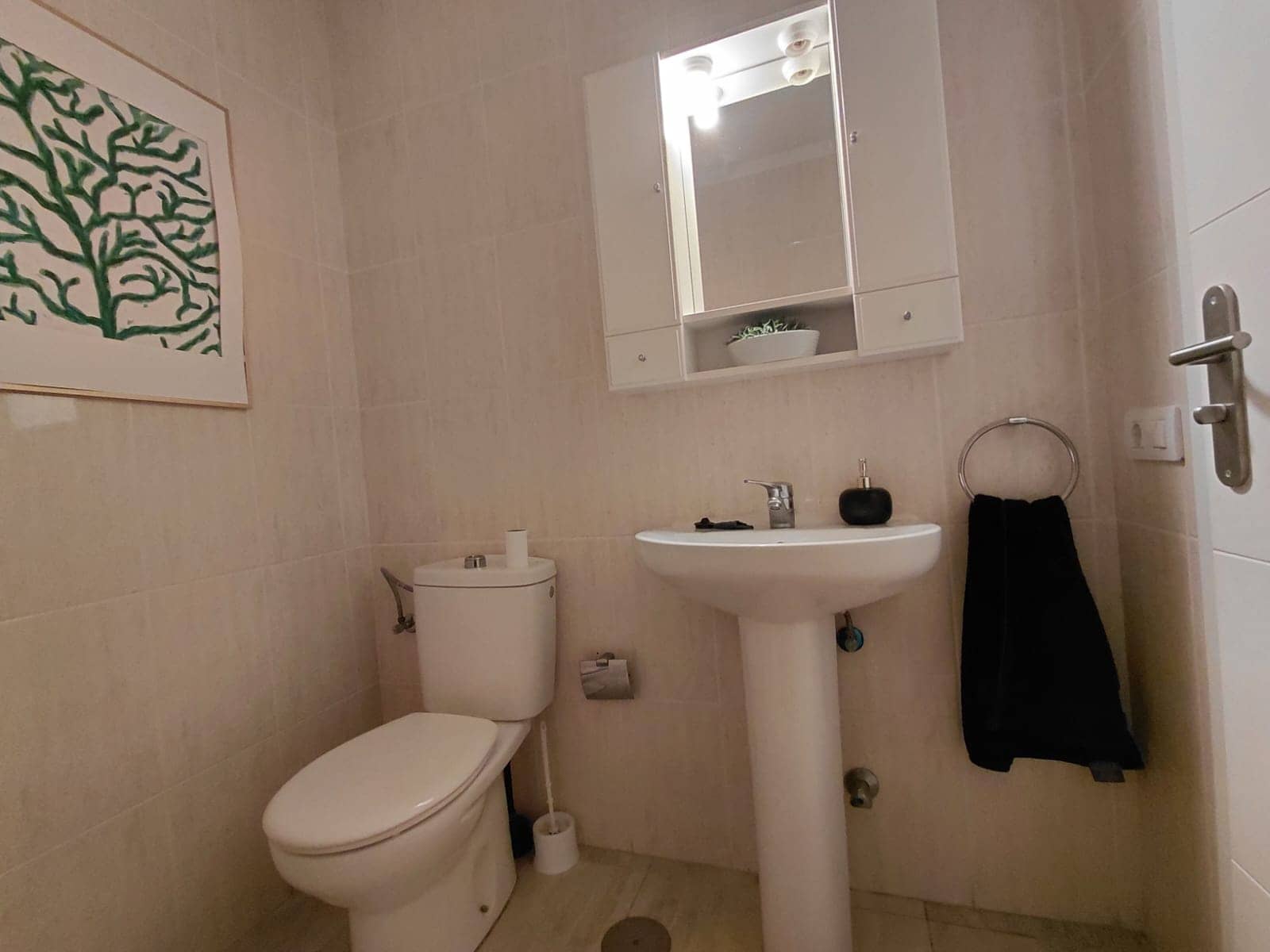 1 makuuhuone Huoneisto vuokrattavana paikassa Adeje mukana uima-altaan - 1 500 € (Ref: 9943209)