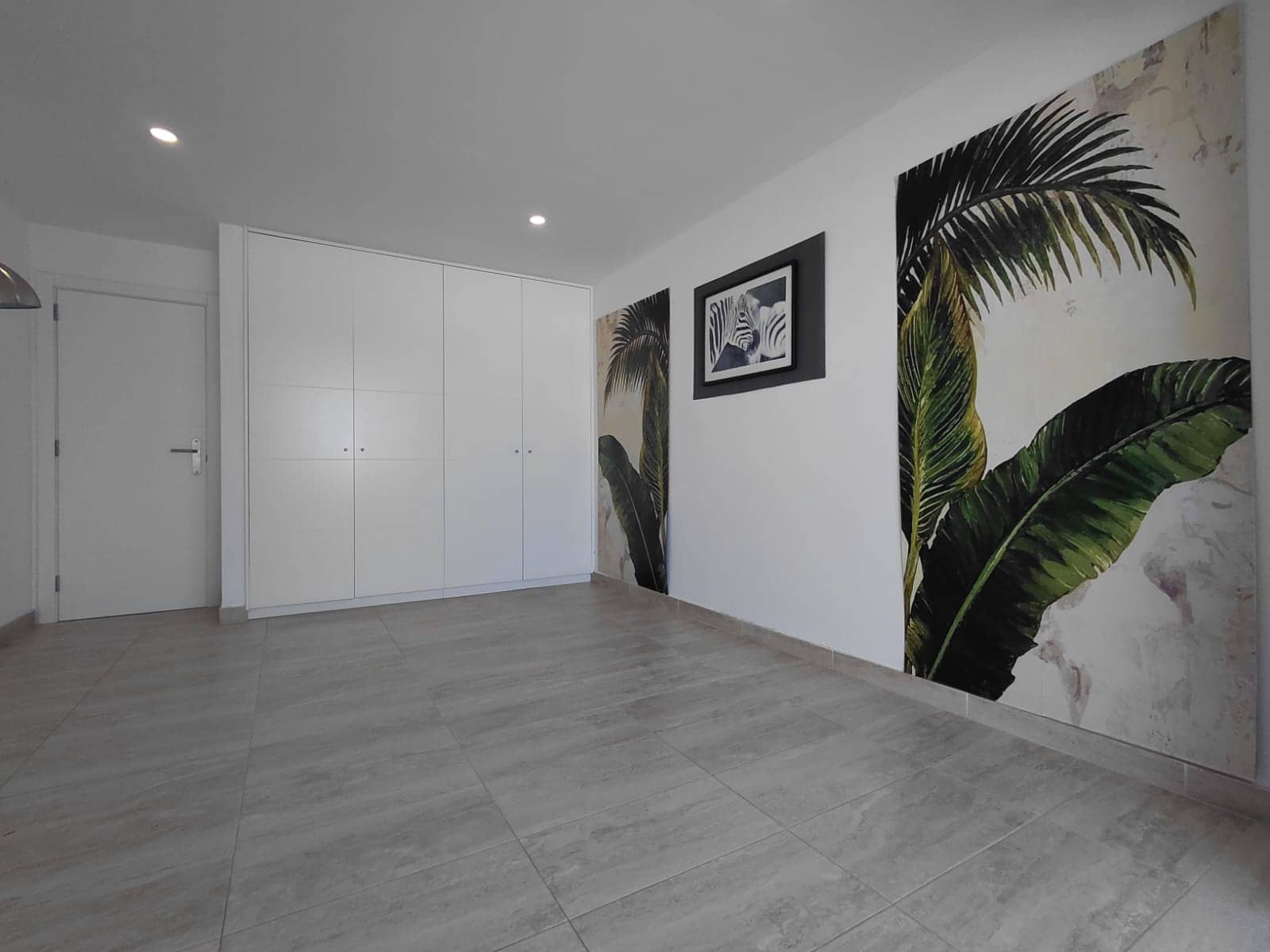 1 makuuhuone Huoneisto vuokrattavana paikassa Adeje mukana uima-altaan - 1 500 € (Ref: 9943209)