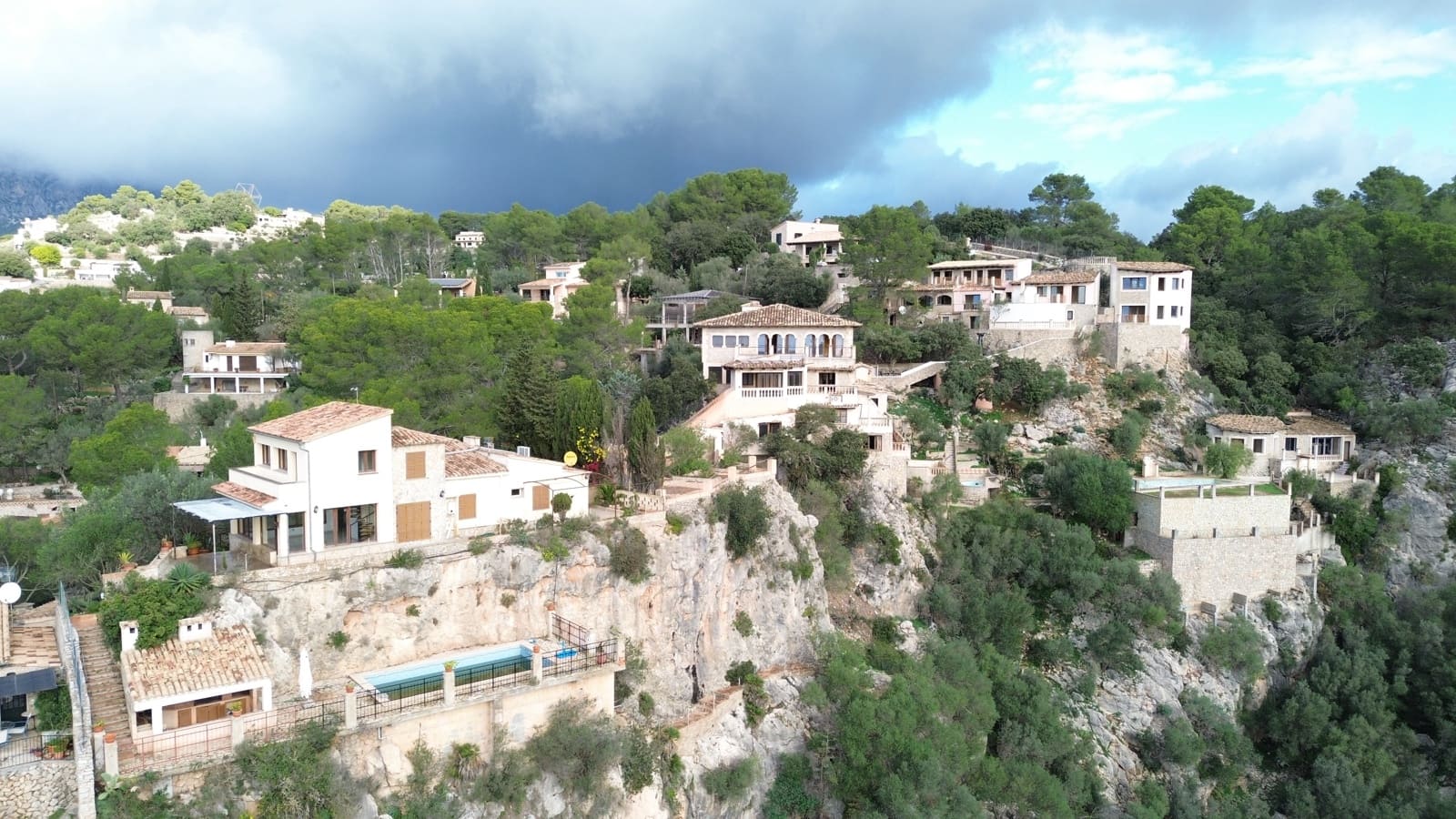 4 soveværelse Villa til salg i Puigpunyent med swimmingpool garage - € 1.250.000 (Ref: 9628359)