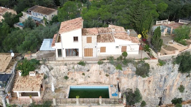 4 soveværelse Villa til salg i Galilea, Puigpunyent med swimmingpool garage - € 1.250.000 (Ref: 9628359)