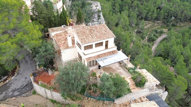 4 soveværelse Villa til salg i Galilea, Puigpunyent med swimmingpool garage - € 1.250.000 (Ref: 9628359)