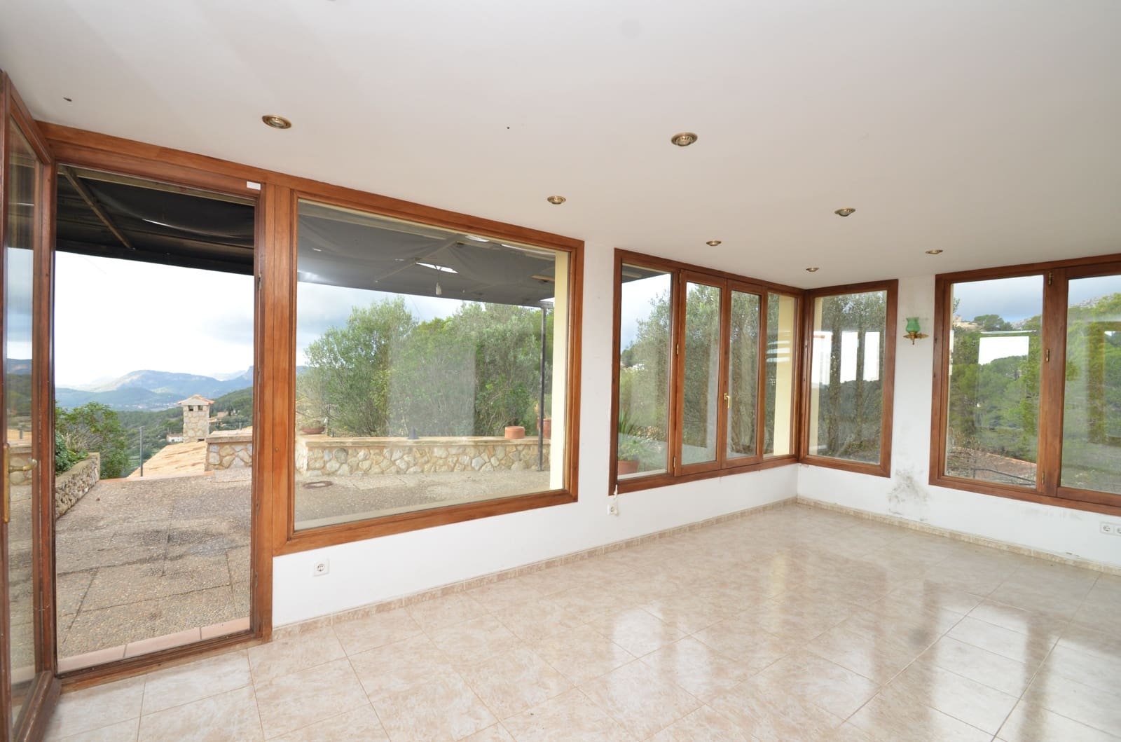 4 soveværelse Villa til salg i Puigpunyent med swimmingpool garage - € 1.250.000 (Ref: 9628359)