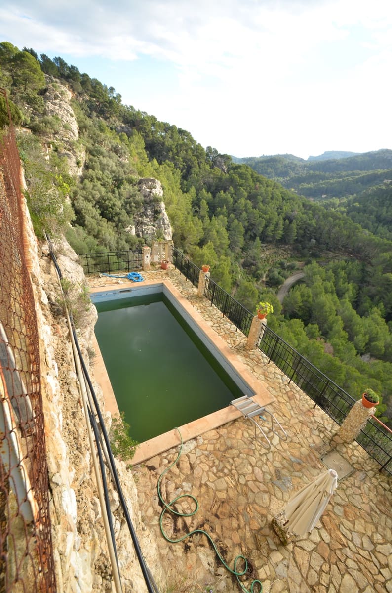 4 soveværelse Villa til salg i Puigpunyent med swimmingpool garage - € 1.250.000 (Ref: 9628359)