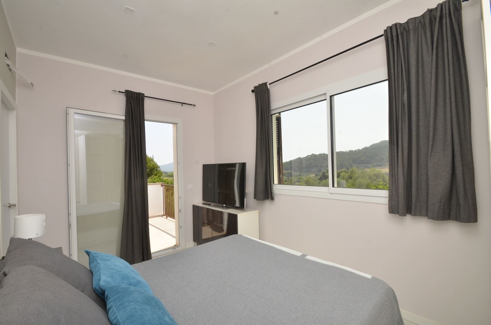 8 makuuhuone Huvila myytävänä paikassa Son Servera mukana 
autotalli - 1 500 000 € (Ref: 9629244)