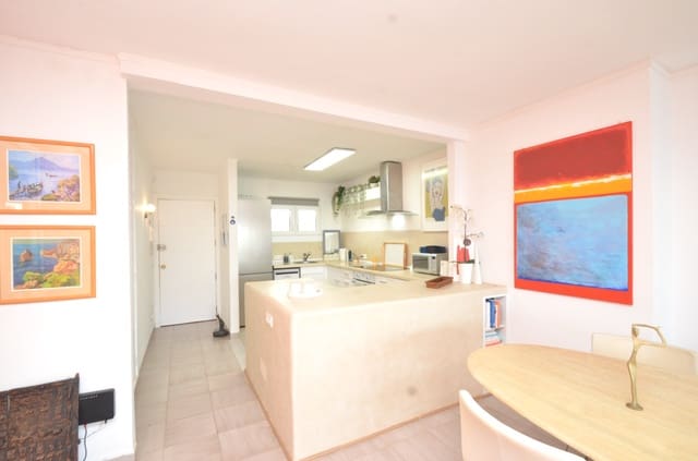 2 bedroom Beach Apartment for rent in Cala Vinyes / Cala Vinyas / Cala Viñas, Calvià with pool garage - € 2,000 (Ref: 9631388)