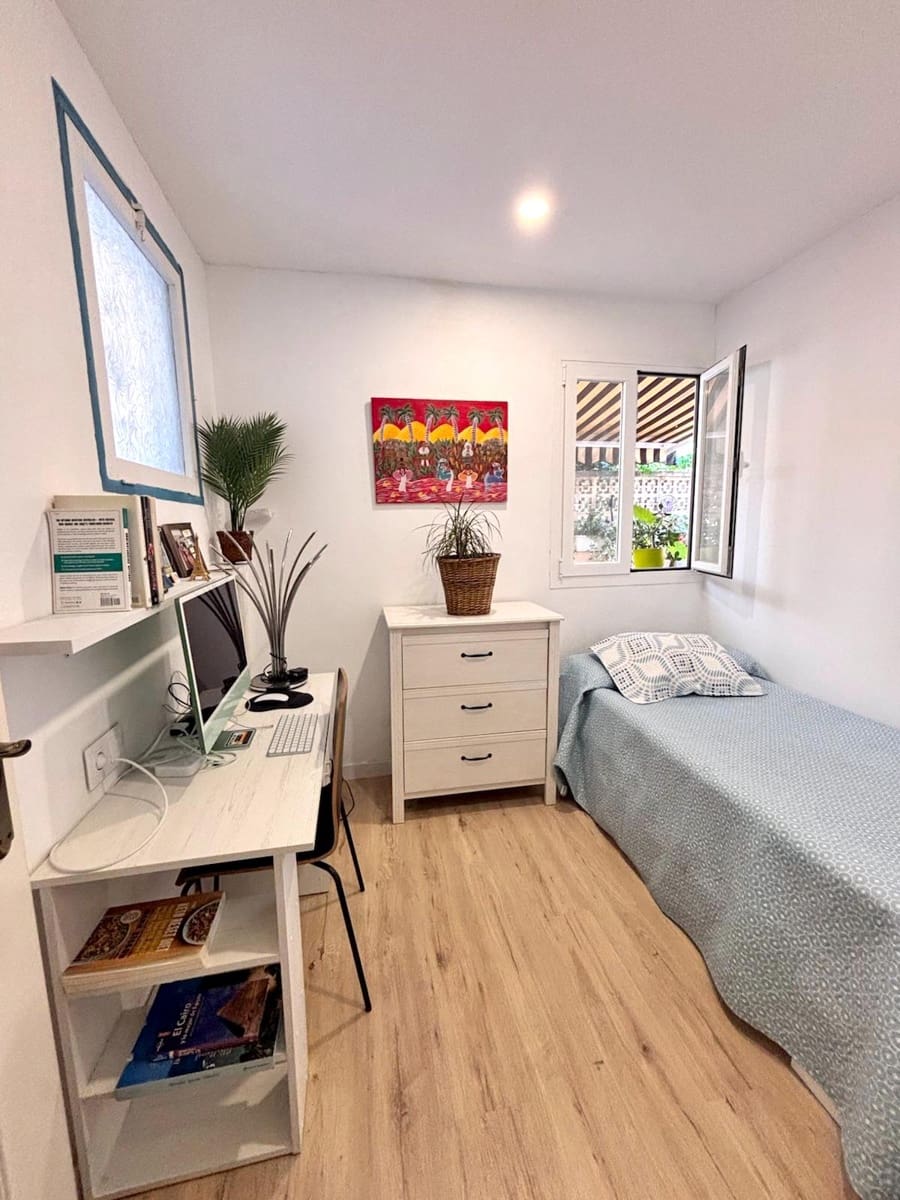 Appartement de 3 chambres à louer à Palma de Mallorca avec piscine - 2 500 € (Ref: 9631444)