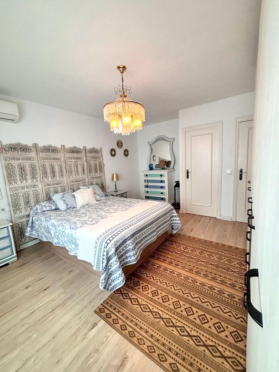 Appartement de 3 chambres à louer à Palma de Mallorca avec piscine - 2 500 € (Ref: 9631444)