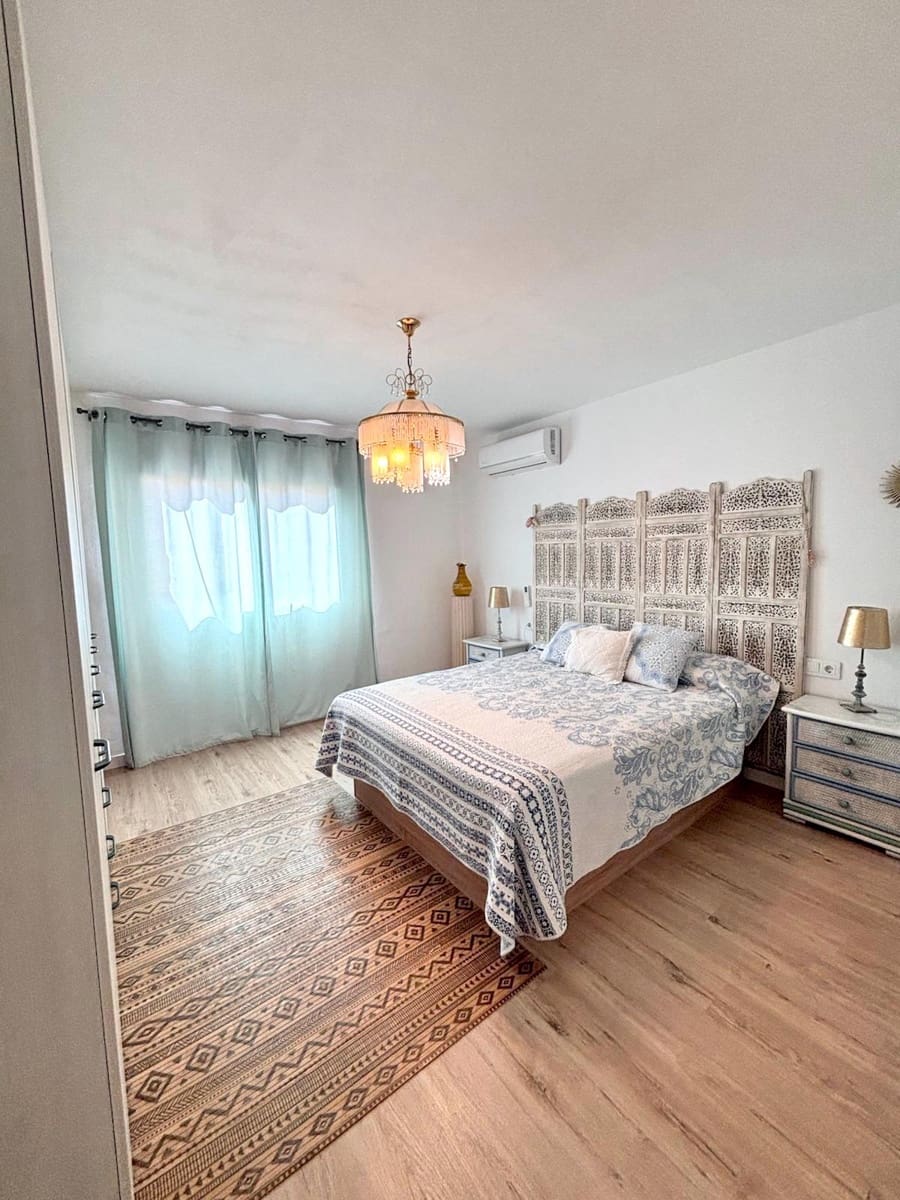 Appartement de 3 chambres à louer à Palma de Mallorca avec piscine - 2 500 € (Ref: 9631444)