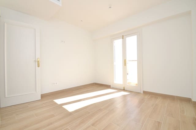 3 sovrum Lägenhet till salu i Plaça dels Patins, Palma de Mallorca med garage - 1 450 000 € (Ref: 9830348)