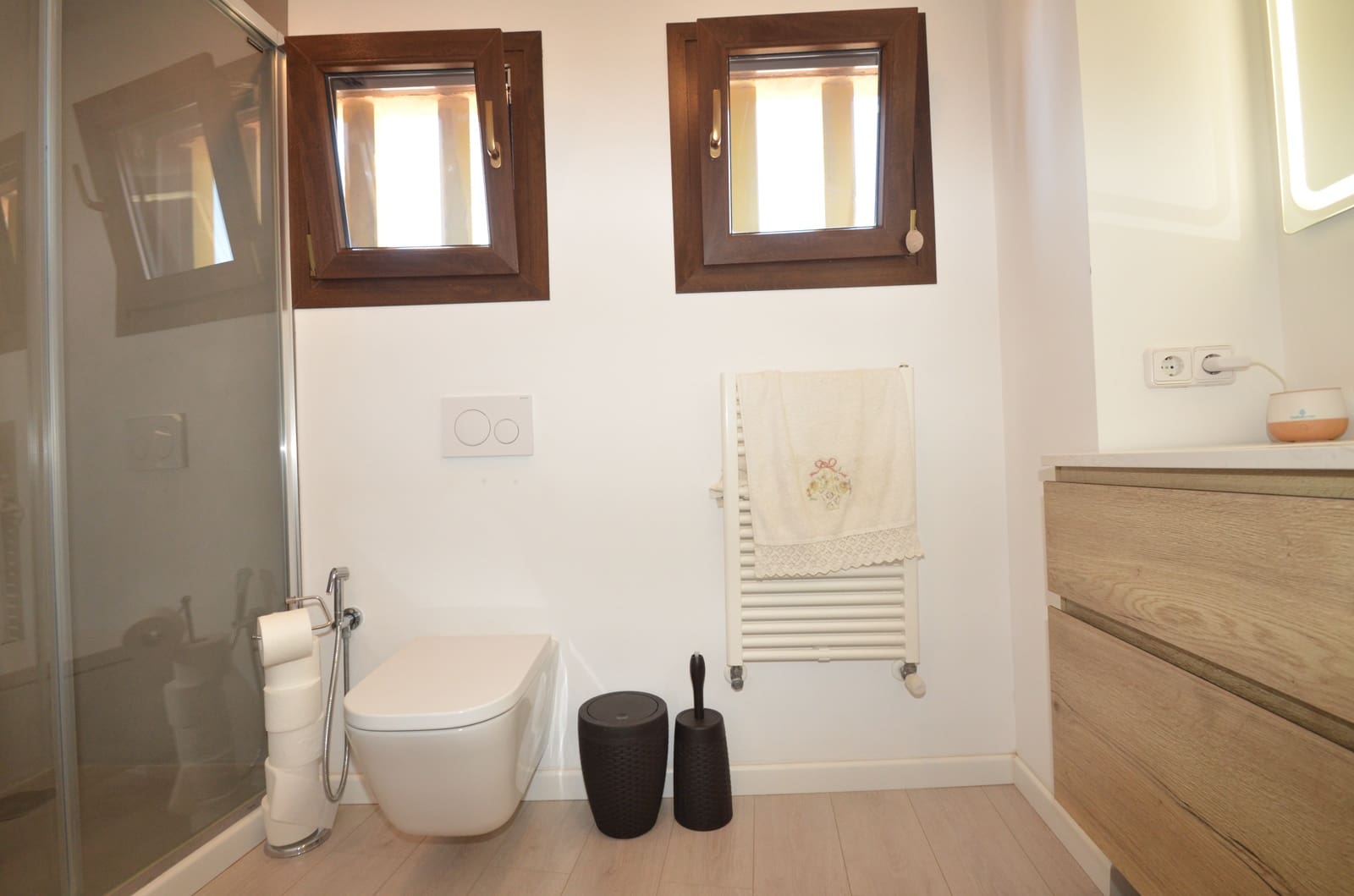2 bedroom Apartment for rent in Palma de Mallorca - € 2,000 (Ref: 9831939)