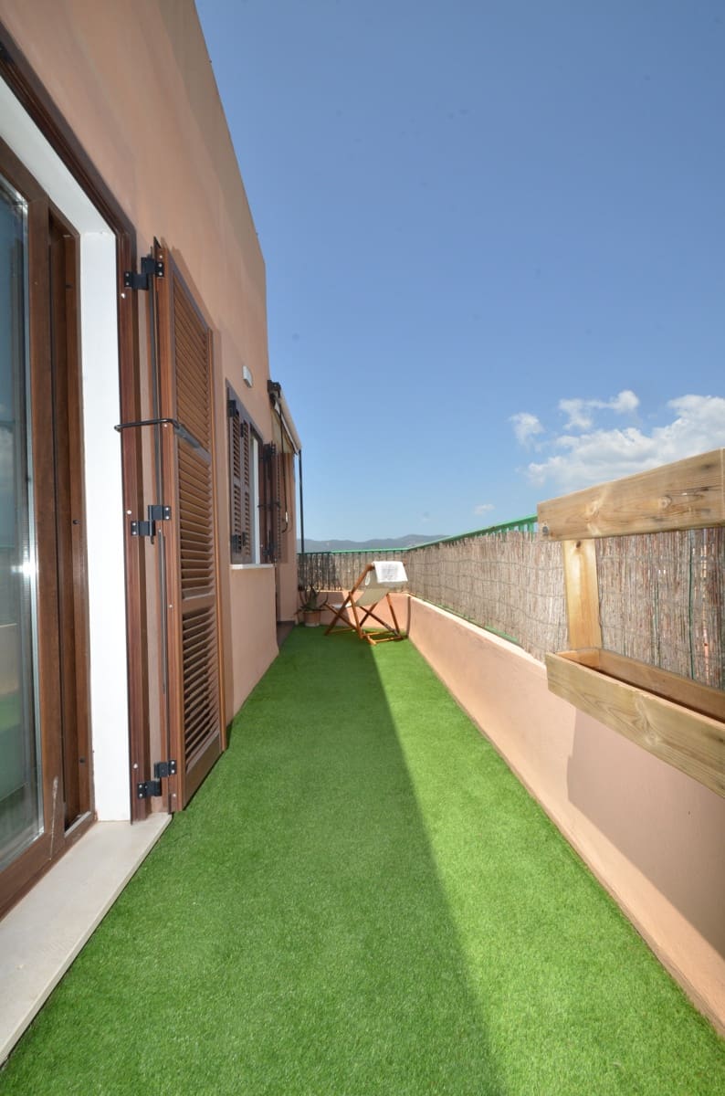 2 bedroom Apartment for rent in Palma de Mallorca - € 2,000 (Ref: 9831939)