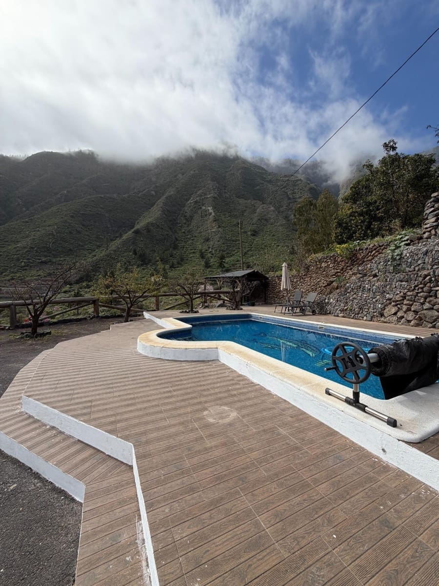 2 bedroom Finca/Country House for rent in Guimar with pool - € 1,800 (Ref: 9671153)