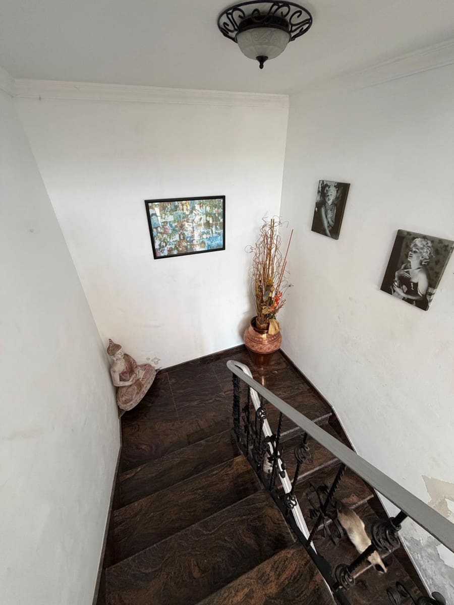 Chalet de 4 habitaciones en Araya en venta con garaje - 550.000 € (Ref: 9674218)