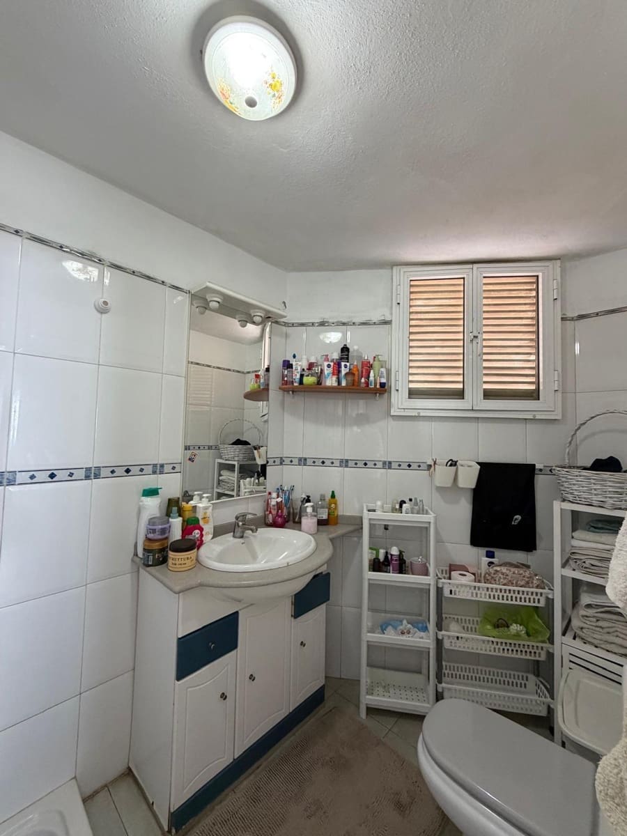 Chalet de 4 habitaciones en Araya en venta con garaje - 550.000 € (Ref: 9674218)