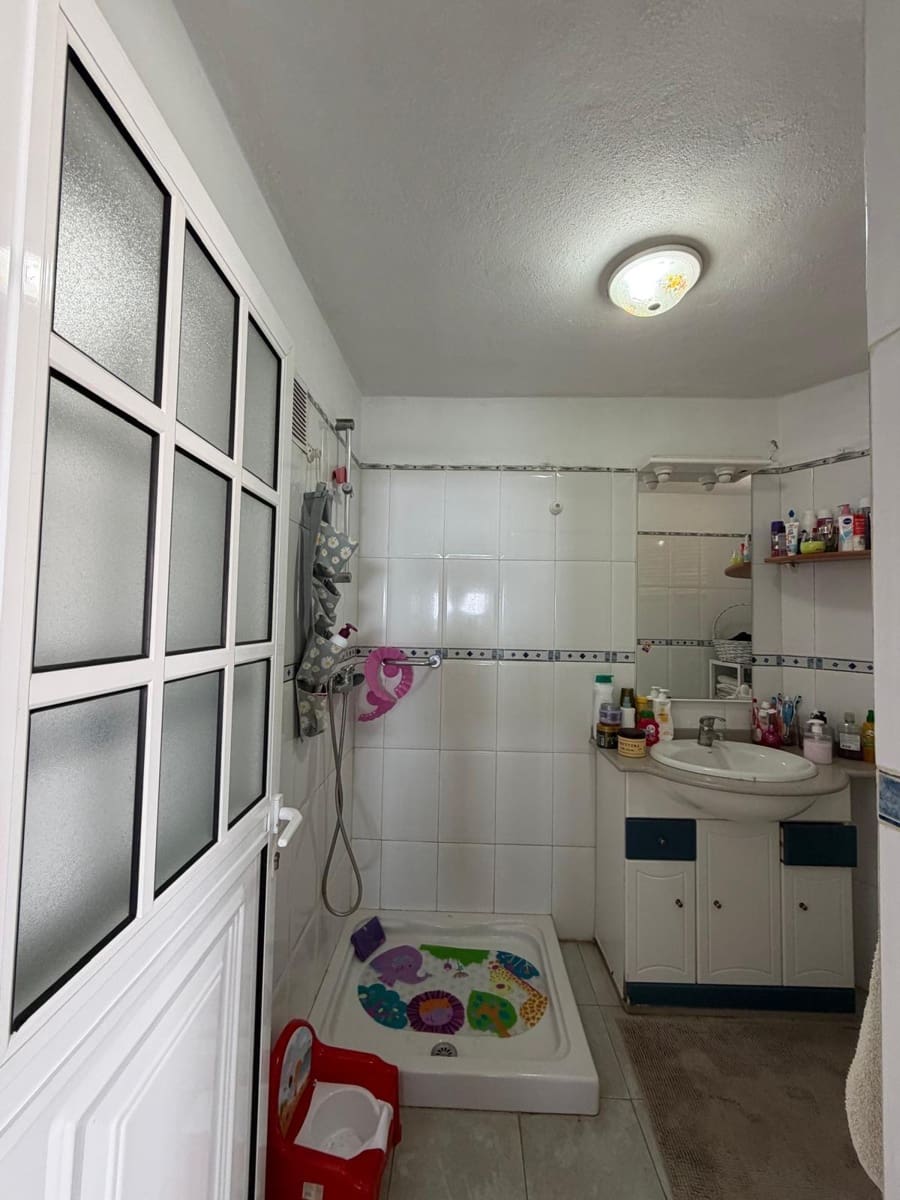 Chalet de 4 habitaciones en Araya en venta con garaje - 550.000 € (Ref: 9674218)