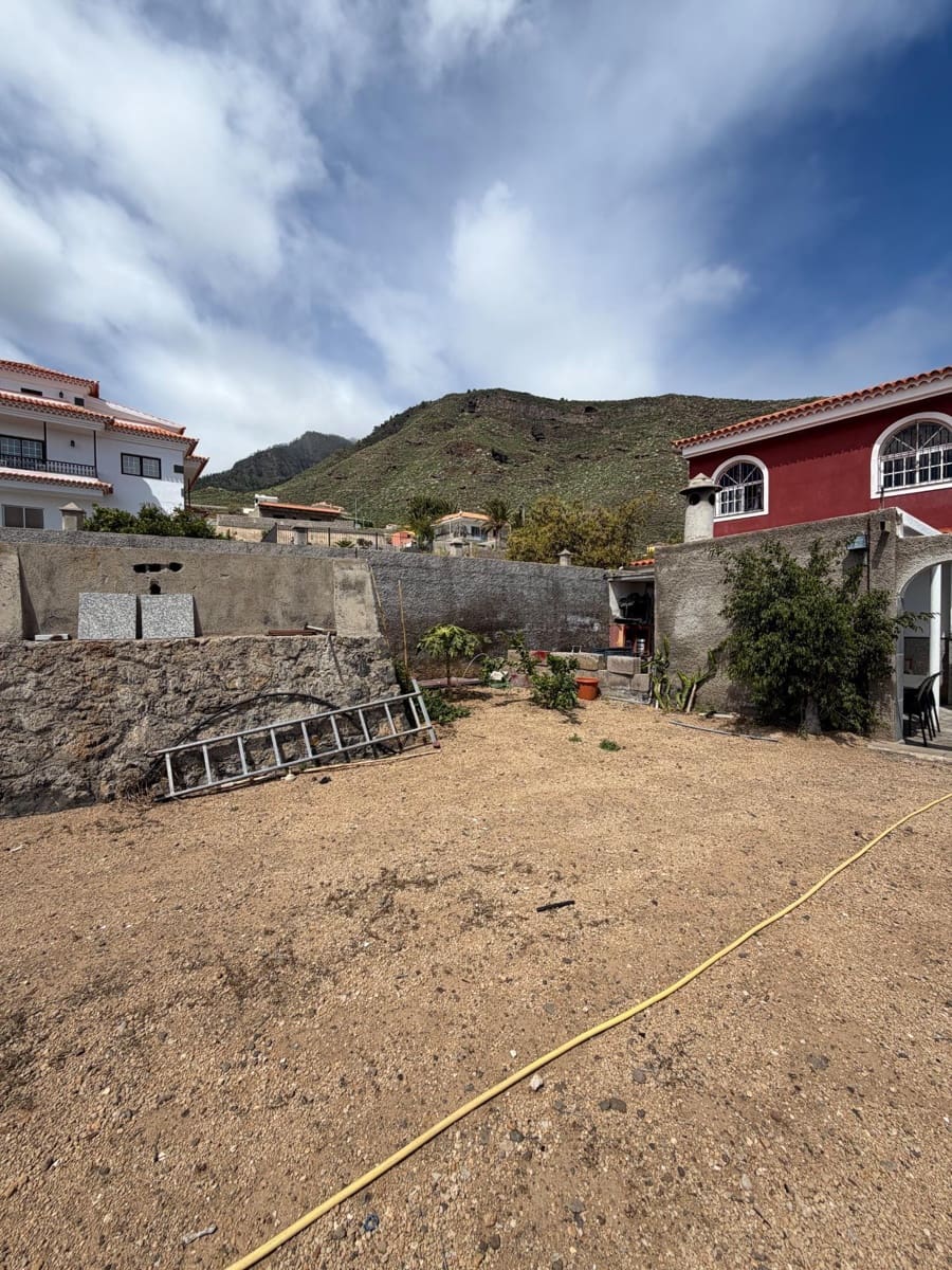 Chalet de 4 habitaciones en Araya en venta con garaje - 550.000 € (Ref: 9674218)