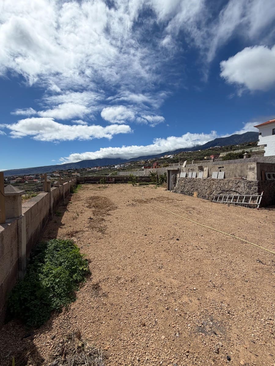 Chalet de 4 habitaciones en Araya en venta con garaje - 550.000 € (Ref: 9674218)