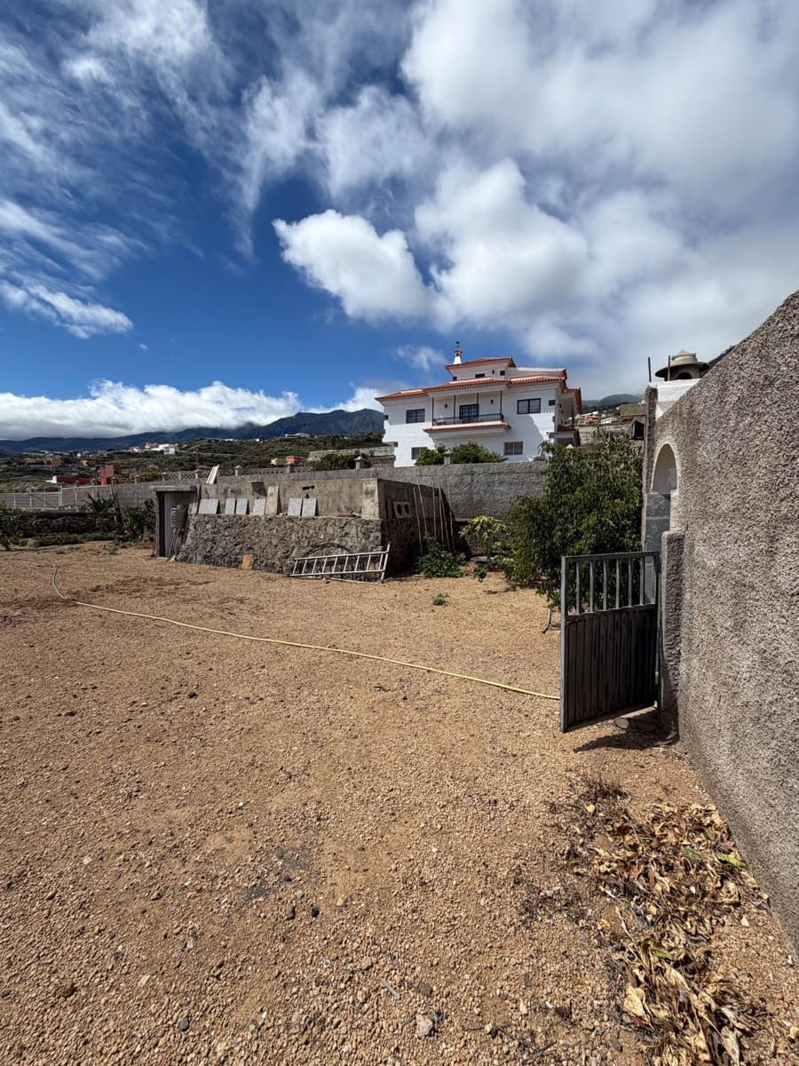 Chalet de 4 habitaciones en Araya en venta con garaje - 550.000 € (Ref: 9674218)