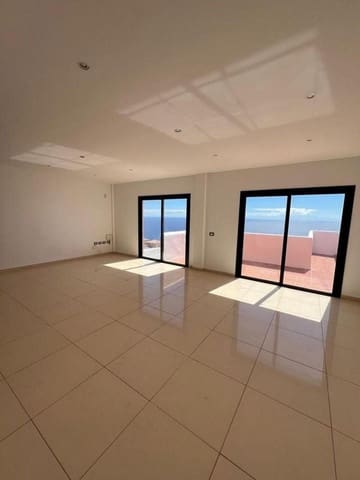 5 makuuhuone Rivitalo myytävänä paikassa El Rosario mukana 
autotalli - 490 000 € (Ref: 9677478)