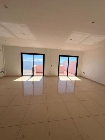 5 makuuhuone Rivitalo myytävänä paikassa El Rosario mukana 
autotalli - 490 000 € (Ref: 9677478)