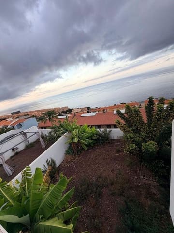 5 makuuhuone Rivitalo myytävänä paikassa El Rosario mukana 
autotalli - 490 000 € (Ref: 9677478)