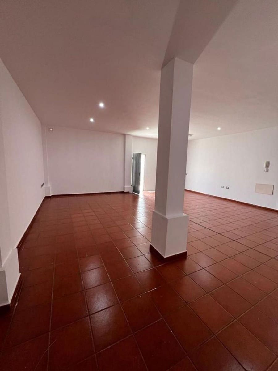 5 makuuhuone Rivitalo myytävänä paikassa El Rosario mukana 
autotalli - 490 000 € (Ref: 9677478)