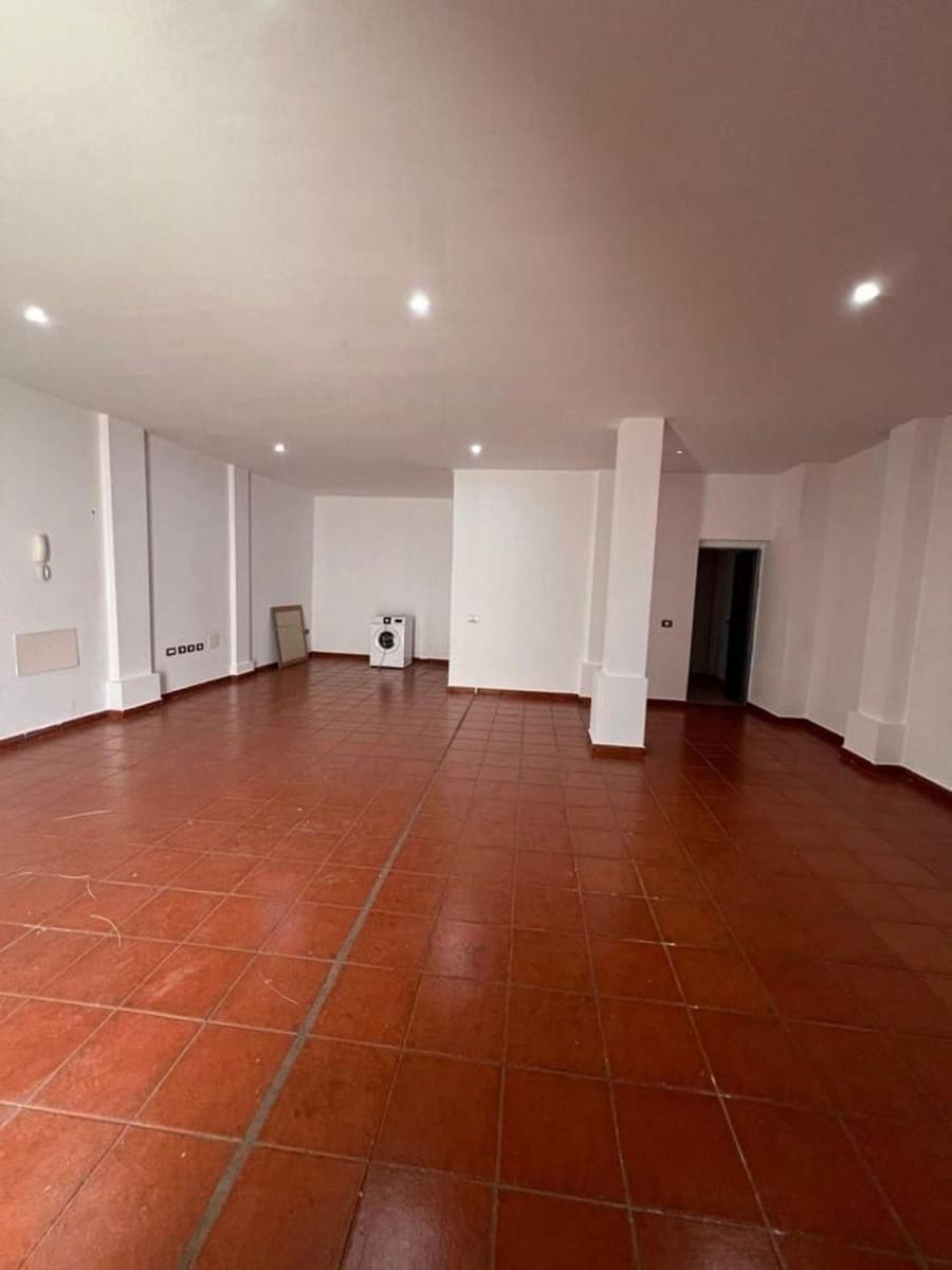 5 makuuhuone Rivitalo myytävänä paikassa El Rosario mukana 
autotalli - 490 000 € (Ref: 9677478)