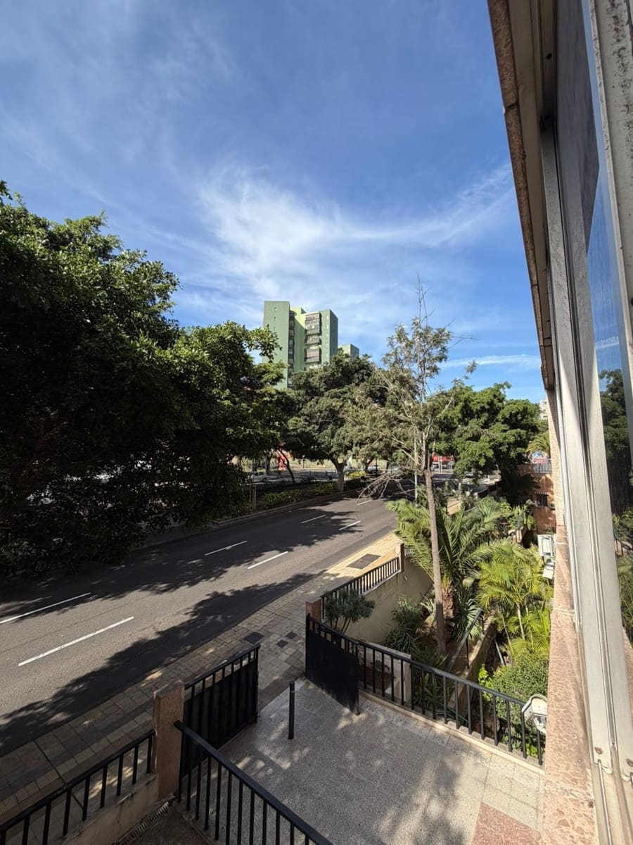 3 Zimmer Apartment zu verkaufen in Santa Cruz de Tenerife mit Garage - 476.000 € (Ref: 9677488)