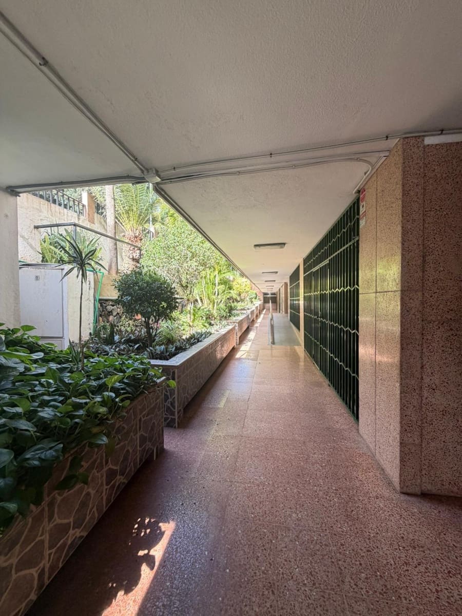 3 Zimmer Apartment zu verkaufen in Santa Cruz de Tenerife mit Garage - 476.000 € (Ref: 9677488)