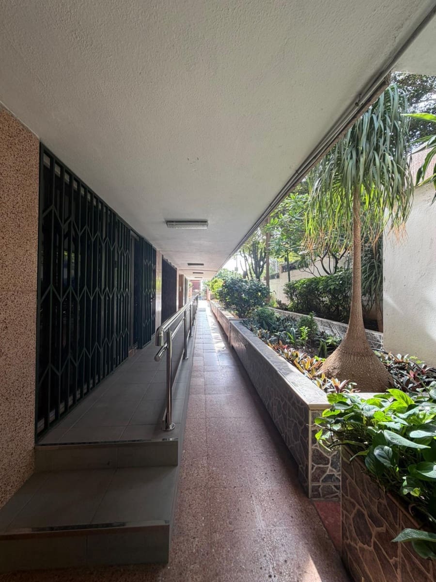 3 Zimmer Apartment zu verkaufen in Santa Cruz de Tenerife mit Garage - 476.000 € (Ref: 9677488)