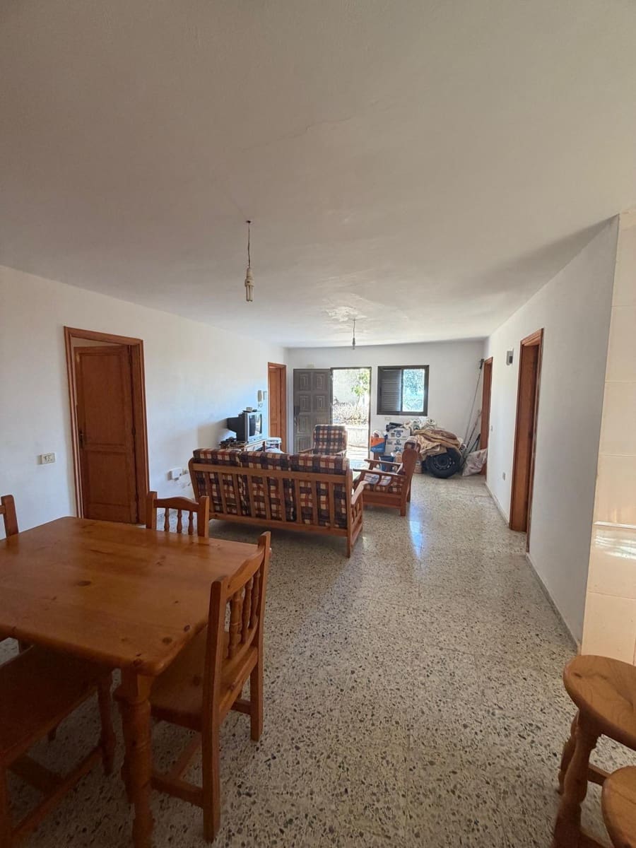 Finca/Casa Rural de 3 habitaciones en San Sebastián de la Gomera en venta - 370.000 € (Ref: 9677489)