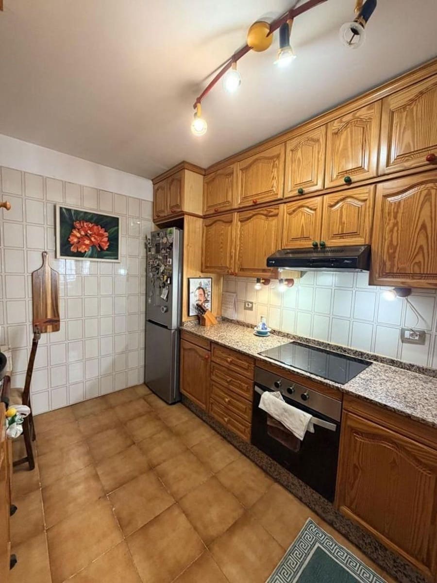 Piso de 3 habitaciones en Radazul en venta con piscina garaje - 360.000 € (Ref: 9677490)