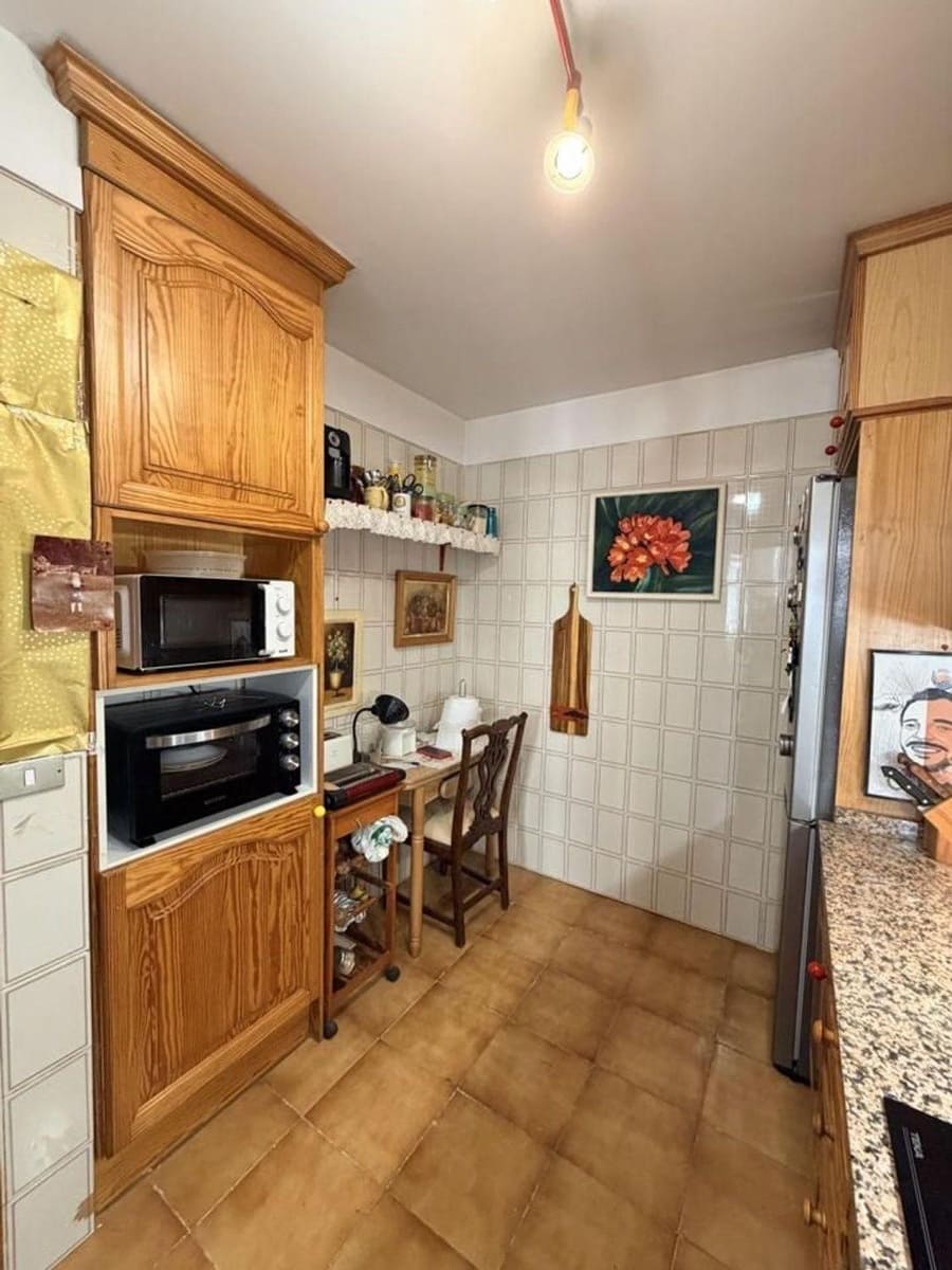 Piso de 3 habitaciones en Radazul en venta con piscina garaje - 360.000 € (Ref: 9677490)