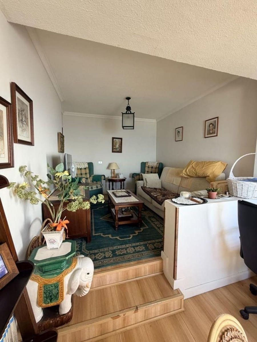 Piso de 3 habitaciones en Radazul en venta con piscina garaje - 360.000 € (Ref: 9677490)