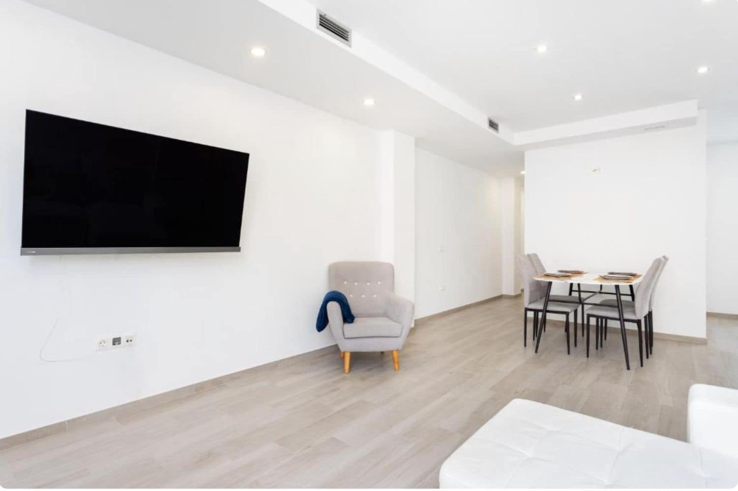 Piso de 2 habitaciones en Santa Cruz de Tenerife en venta - 340.000 € (Ref: 9677491)