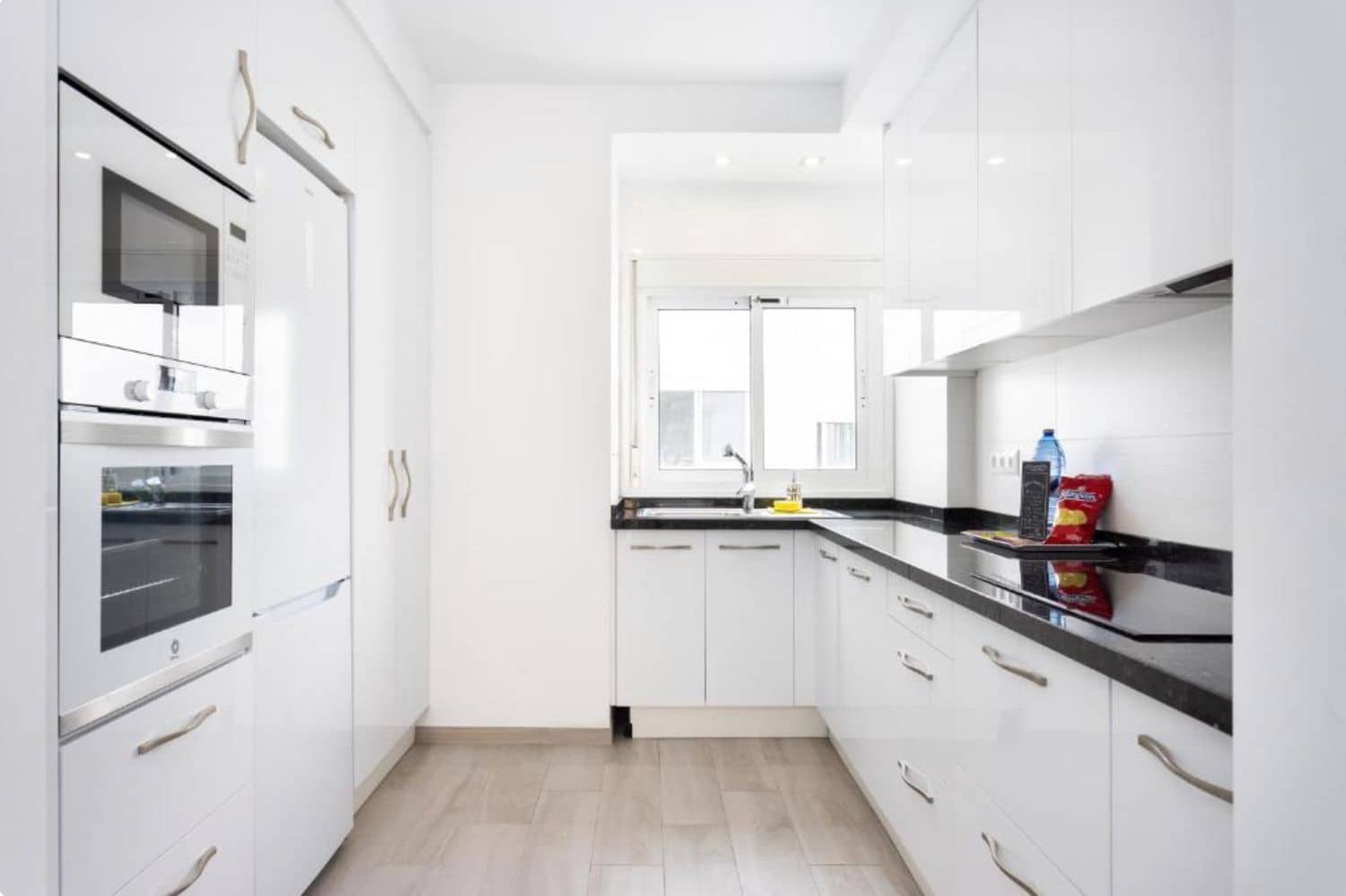 Piso de 2 habitaciones en Santa Cruz de Tenerife en venta - 340.000 € (Ref: 9677491)