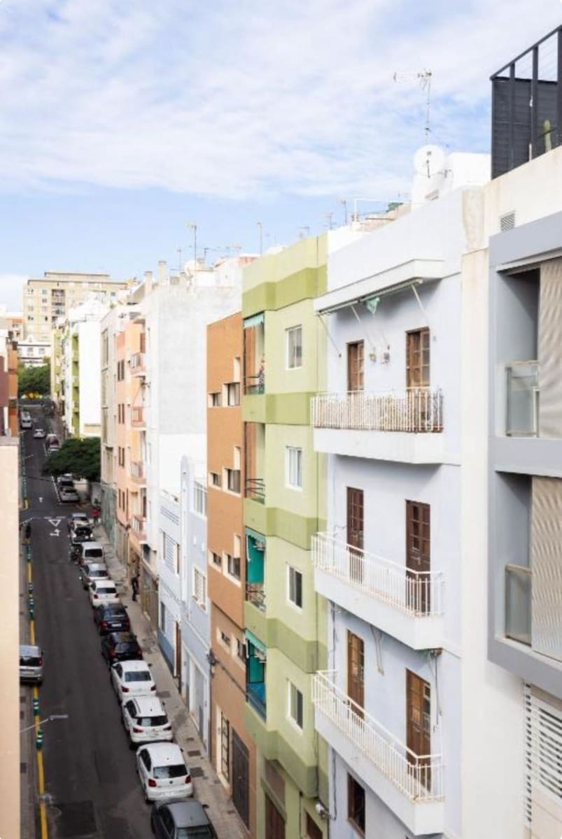 Piso de 2 habitaciones en Santa Cruz de Tenerife en venta - 340.000 € (Ref: 9677491)