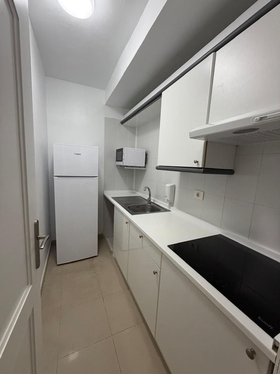 Studio til salgs i La Quinta med svømmebasseng - € 170 000 (Ref: 9677492)