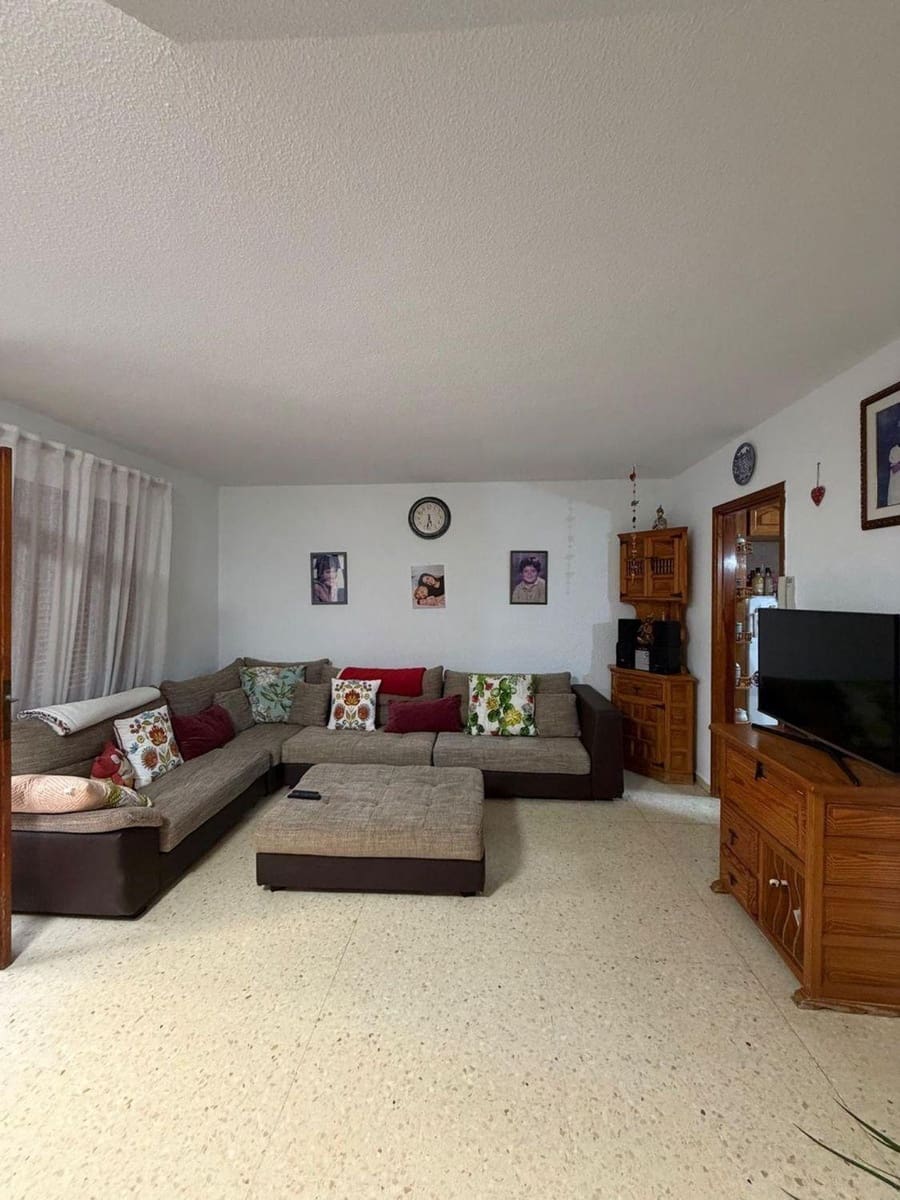 4 soveværelse Lejlighed til salg i Puerto de la Cruz med swimmingpool garage - € 350.000 (Ref: 9677495)