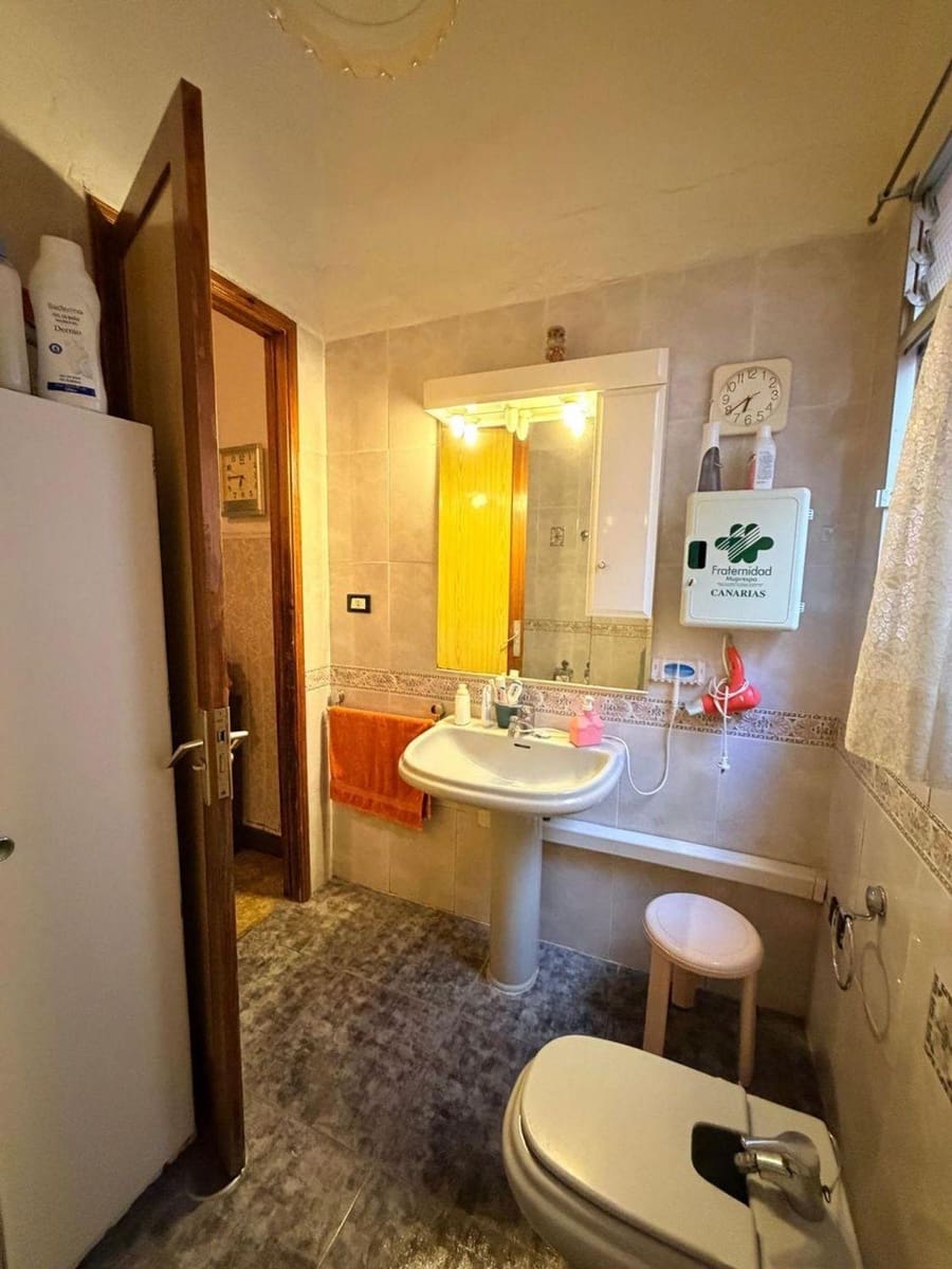 3 Zimmer Apartment zu verkaufen in Santa Cruz de Tenerife - 320.000 € (Ref: 9677496)