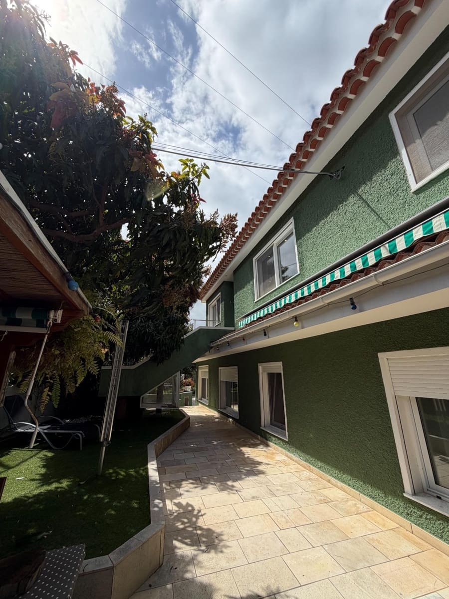 4 soveværelse Villa til salg i San Cristobal de La Laguna med swimmingpool garage - € 990.000 (Ref: 9679866)