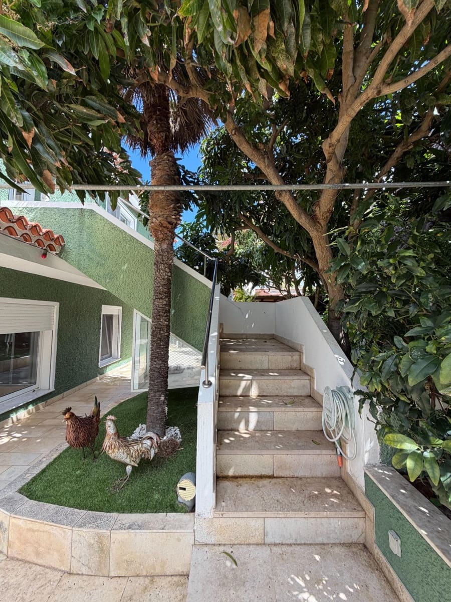 4 soveværelse Villa til salg i San Cristobal de La Laguna med swimmingpool garage - € 990.000 (Ref: 9679866)