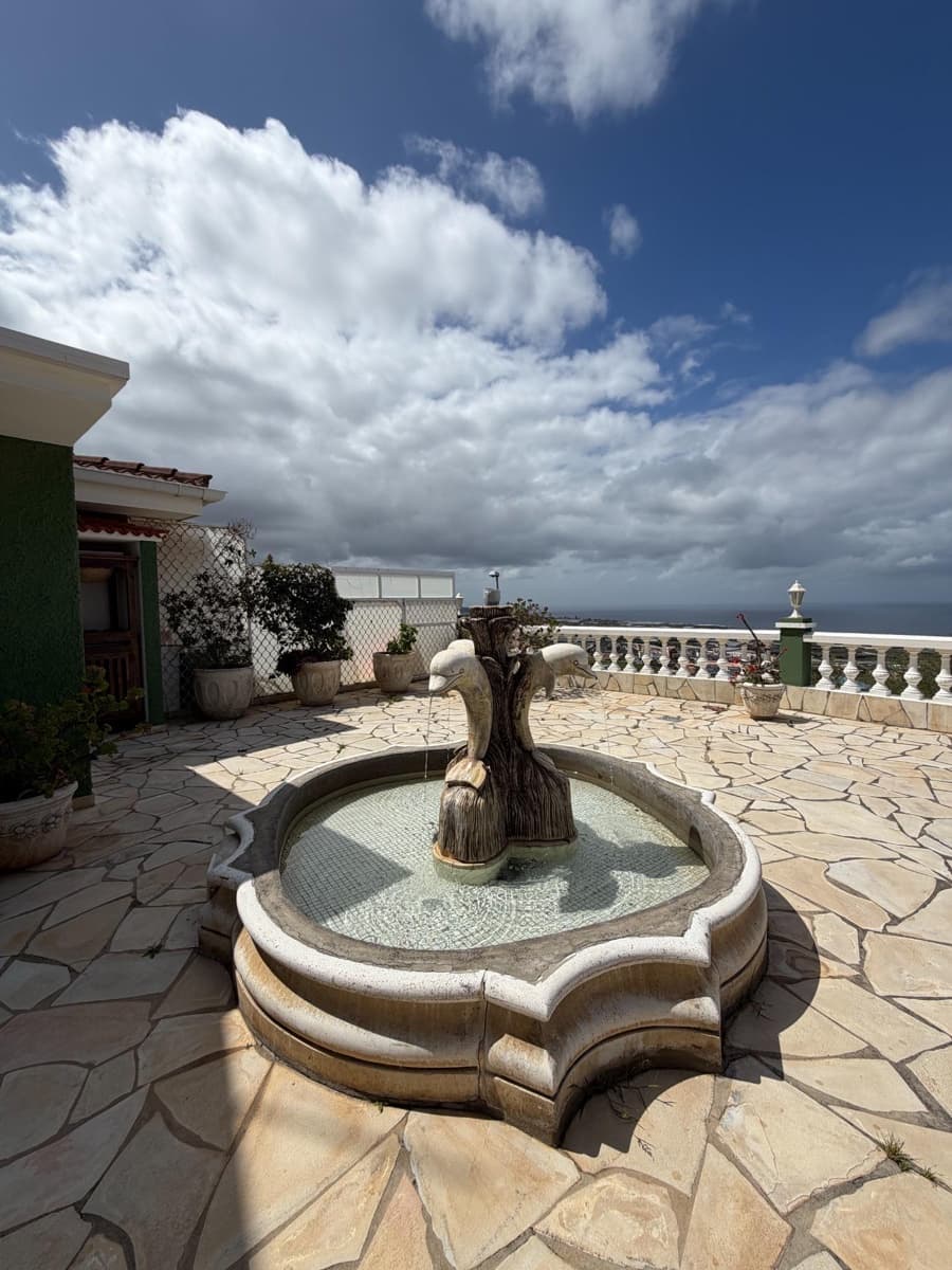 4 soveværelse Villa til salg i San Cristobal de La Laguna med swimmingpool garage - € 990.000 (Ref: 9679866)