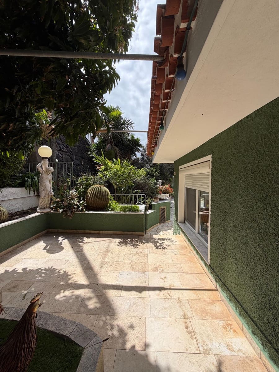 4 bedroom Villa for sale in San Cristobal de La Laguna with pool garage - € 900,000 (Ref: 9679866)