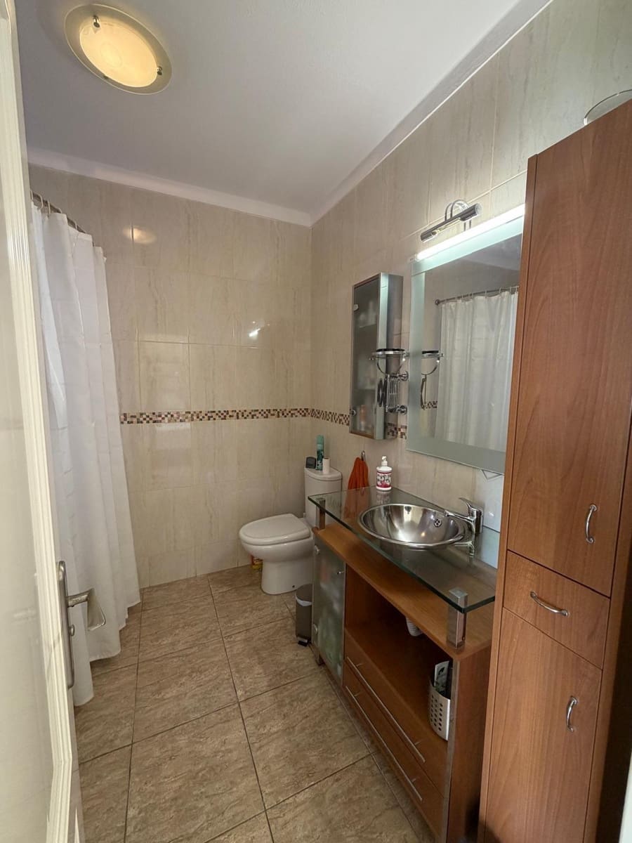 5 bedroom Villa for sale in Radazul with pool garage - € 570,000 (Ref: 9698832)