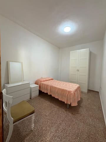 6 soveværelse Lejlighed til salg i Llano del Moro, Santa Cruz de Tenerife med garage - € 450.000 (Ref: 9698833)