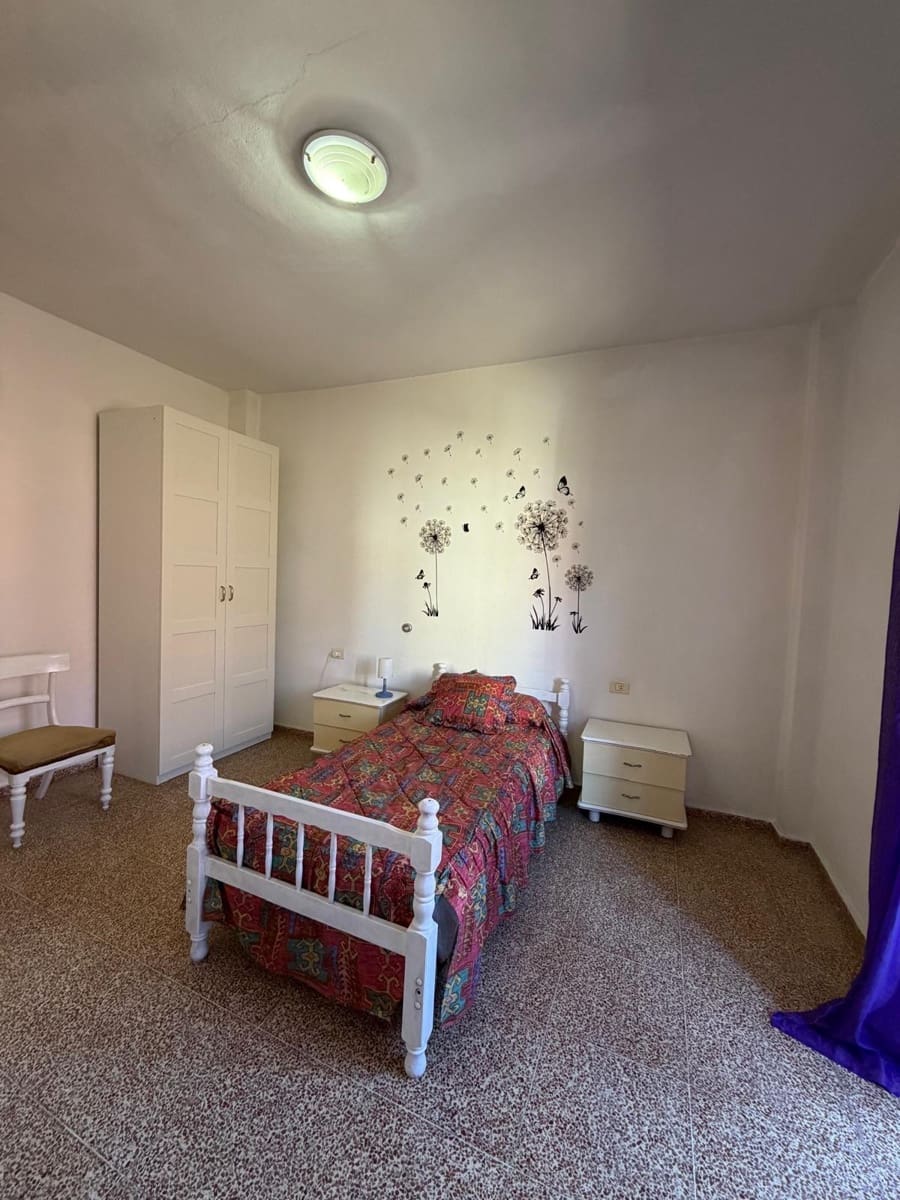 6 sypialnia Apartament na sprzedaż w Santa Cruz de Tenerife z garażem - 450 000 € (Ref: 9698833)