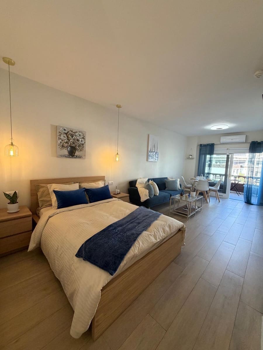 Studio for sale in Puerto de la Cruz with pool garage - € 199,000 (Ref: 9735588)